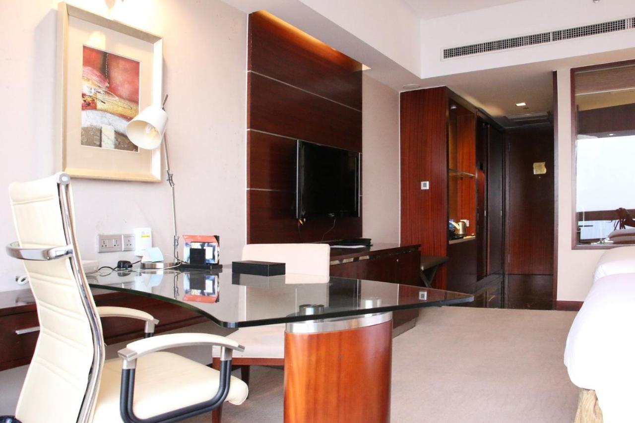 فندق Crowne Plaza Yantai Sea View By Ihg المظهر الخارجي الصورة