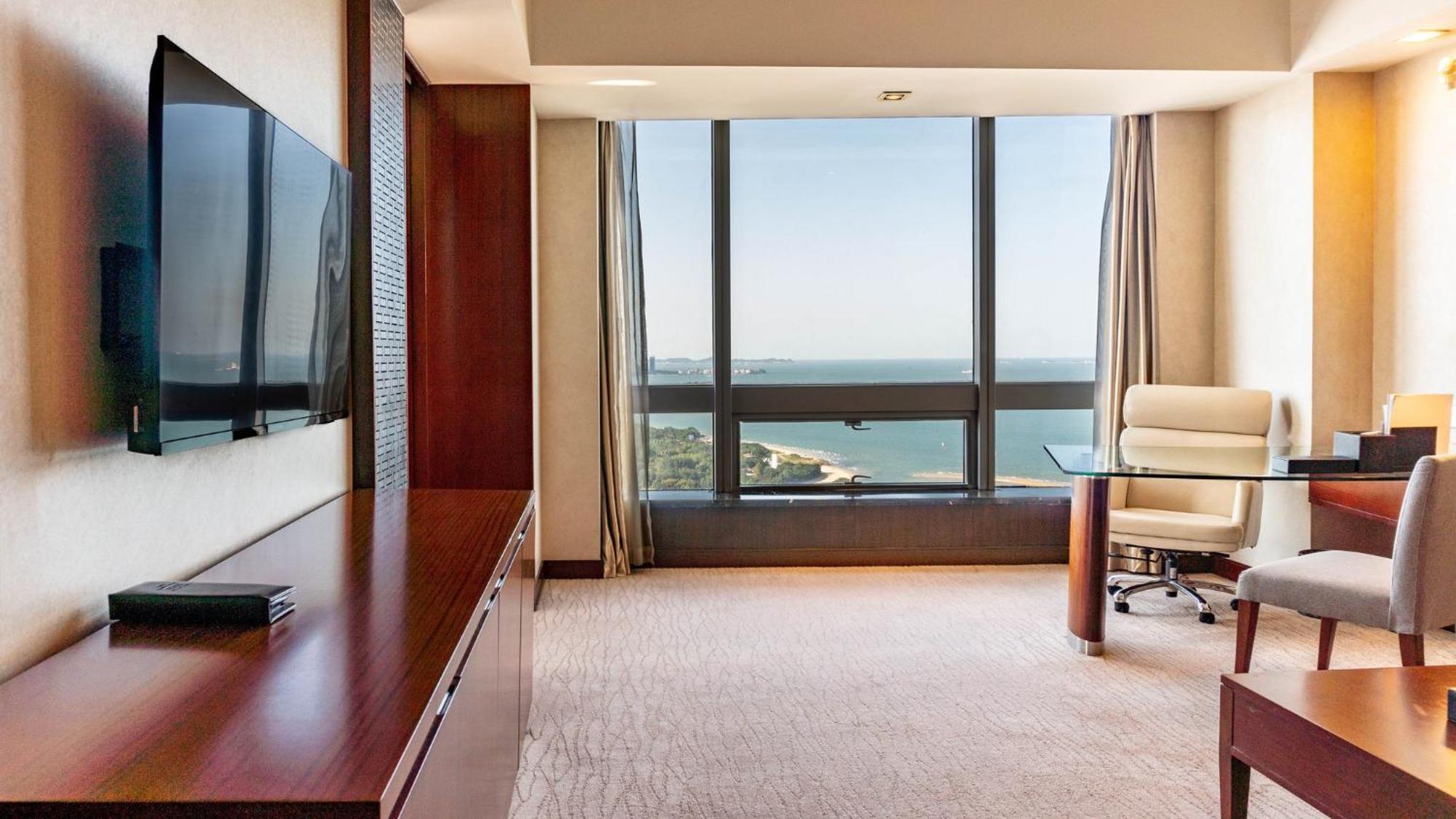 فندق Crowne Plaza Yantai Sea View By Ihg المظهر الخارجي الصورة
