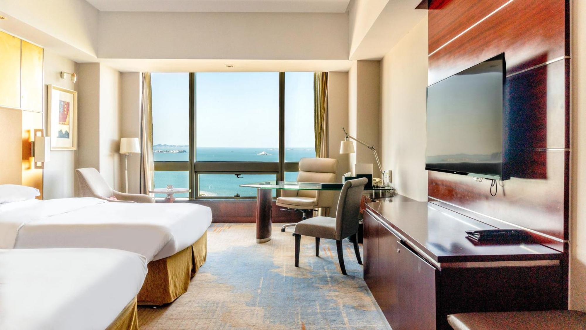 فندق Crowne Plaza Yantai Sea View By Ihg المظهر الخارجي الصورة